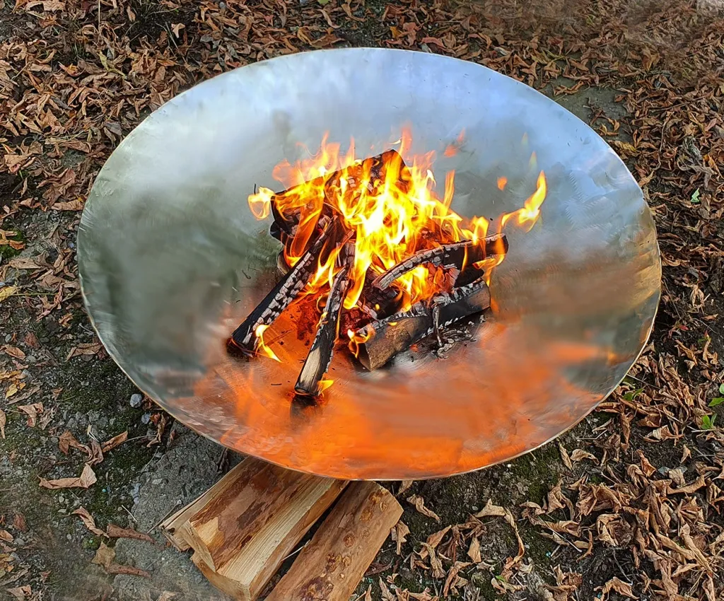 Очаг для костра из нержавеющей стали - диаметр 1 метр, толщина стенки 5 мм. на заказ в Буе 